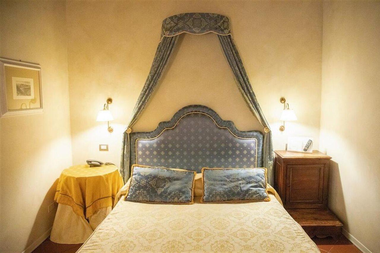 Hotel Clitunno Сполето Екстер'єр фото
